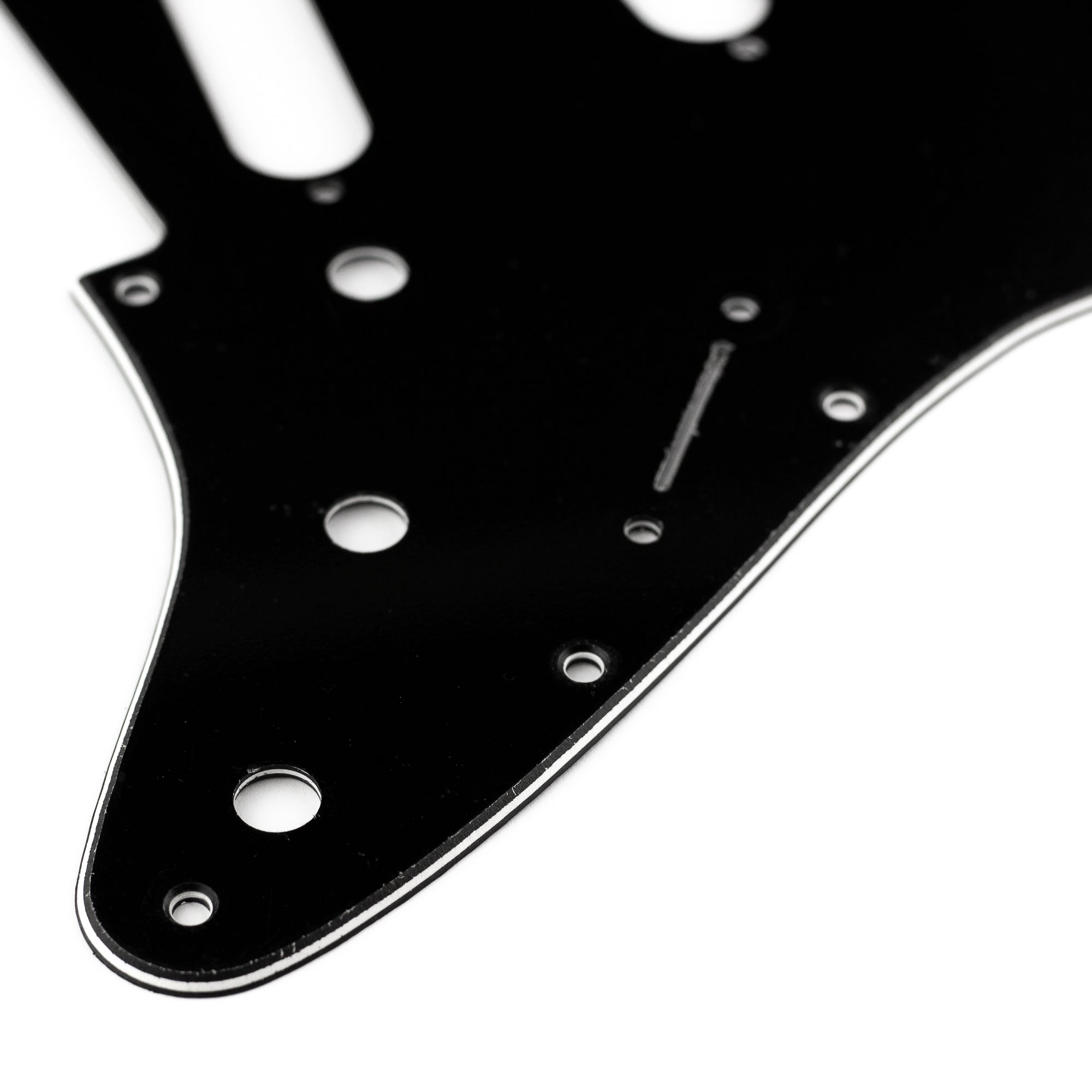 Fender Stratocaster Modern-Style Pickguard, 3-Ply Black