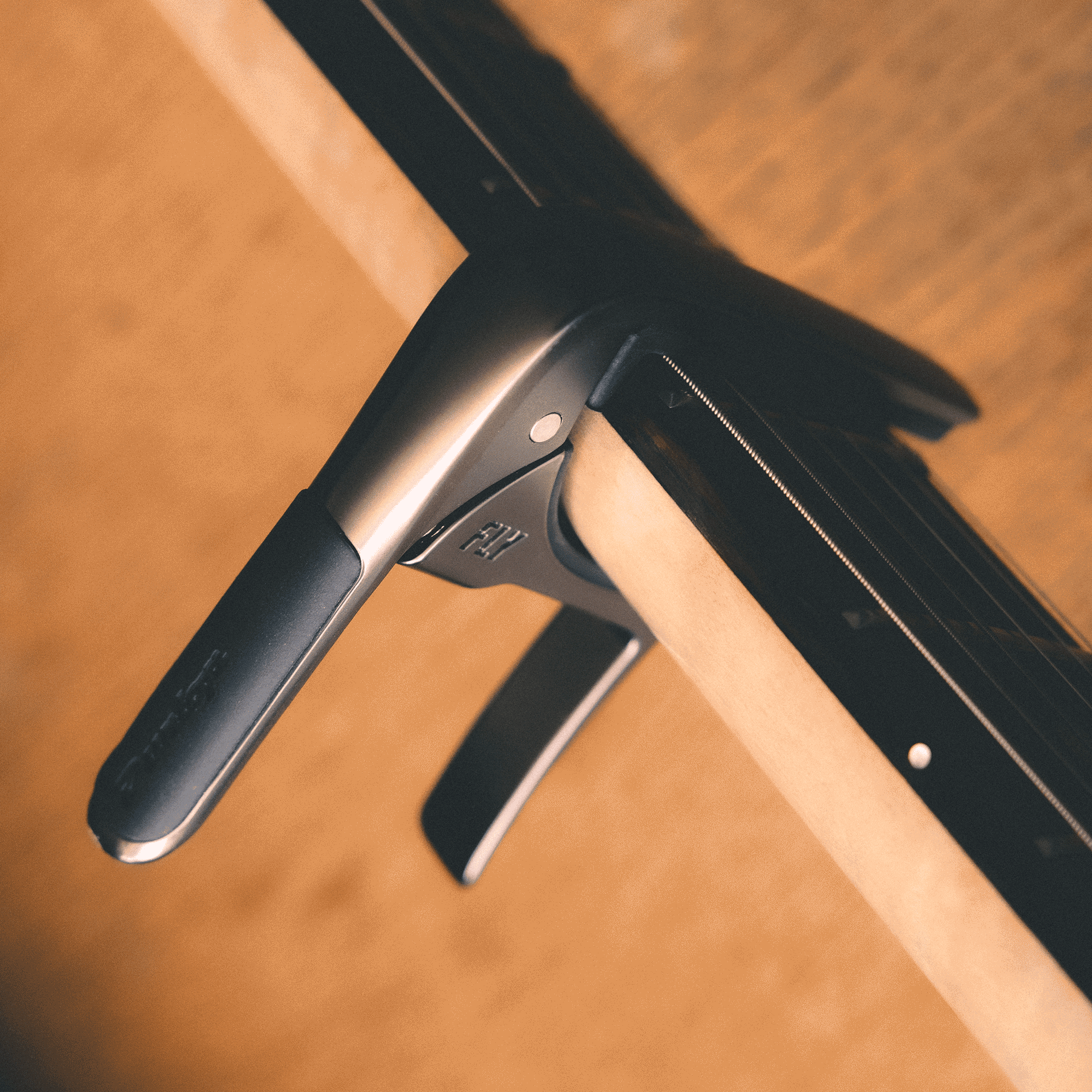 Jim Dunlop Trigger FLY Guitar Capo, Black