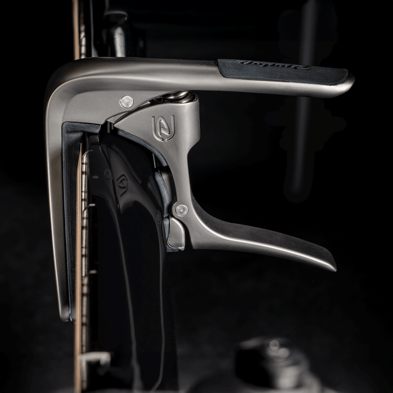 Jim Dunlop Trigger FLY 12-String Guitar Capo, Gun Metal Grey