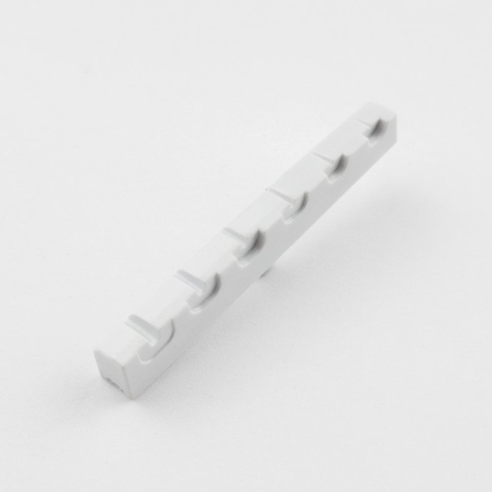 Music Man ME044W Compensated White Plastic Nut
